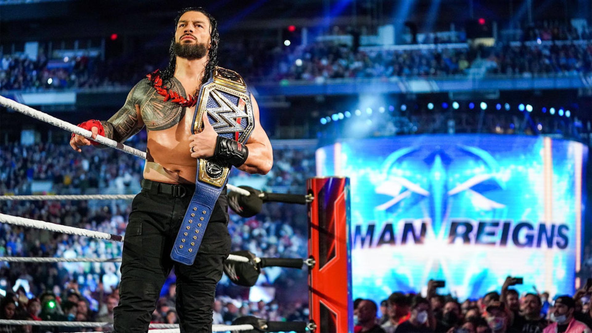 Roman Reigns during his entrance. Image Credits: wwe.com 