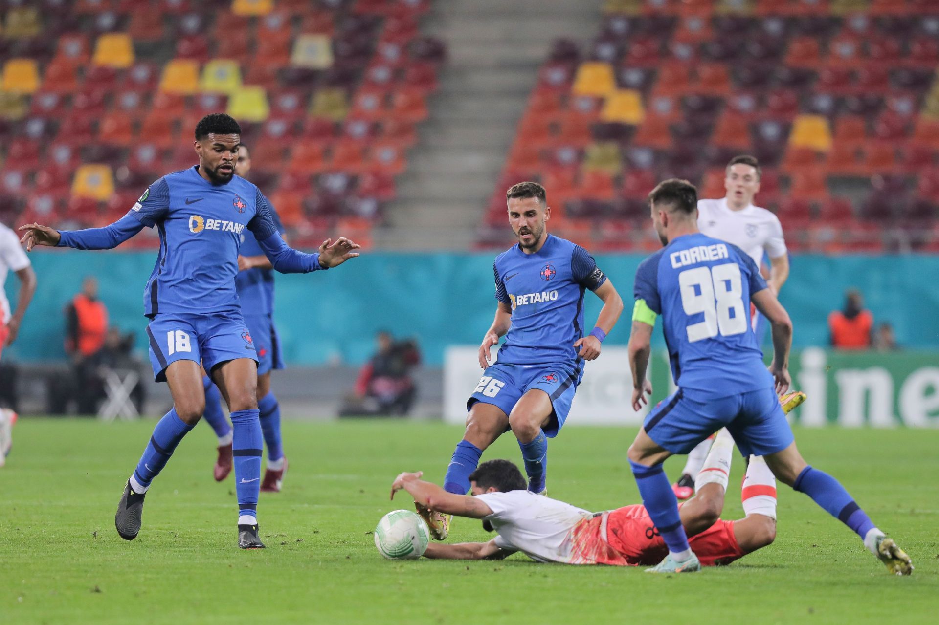 FCSB v West Ham United: Group B - UEFA Europa Conference League