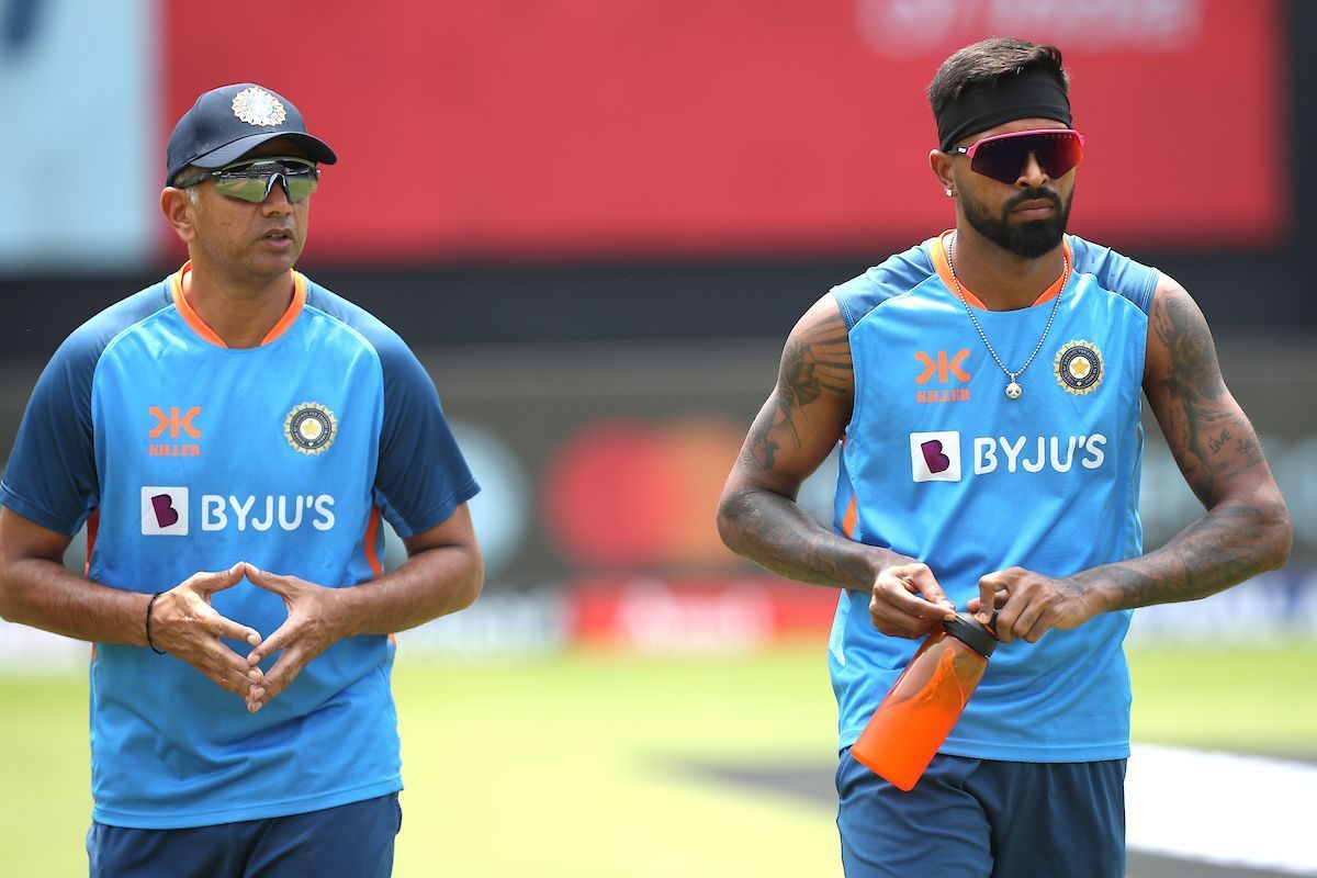 Rahul Dravid (L) &amp; Hardik Pandya have some major issues to address before T20 World Cup (P.C.:Twitter)