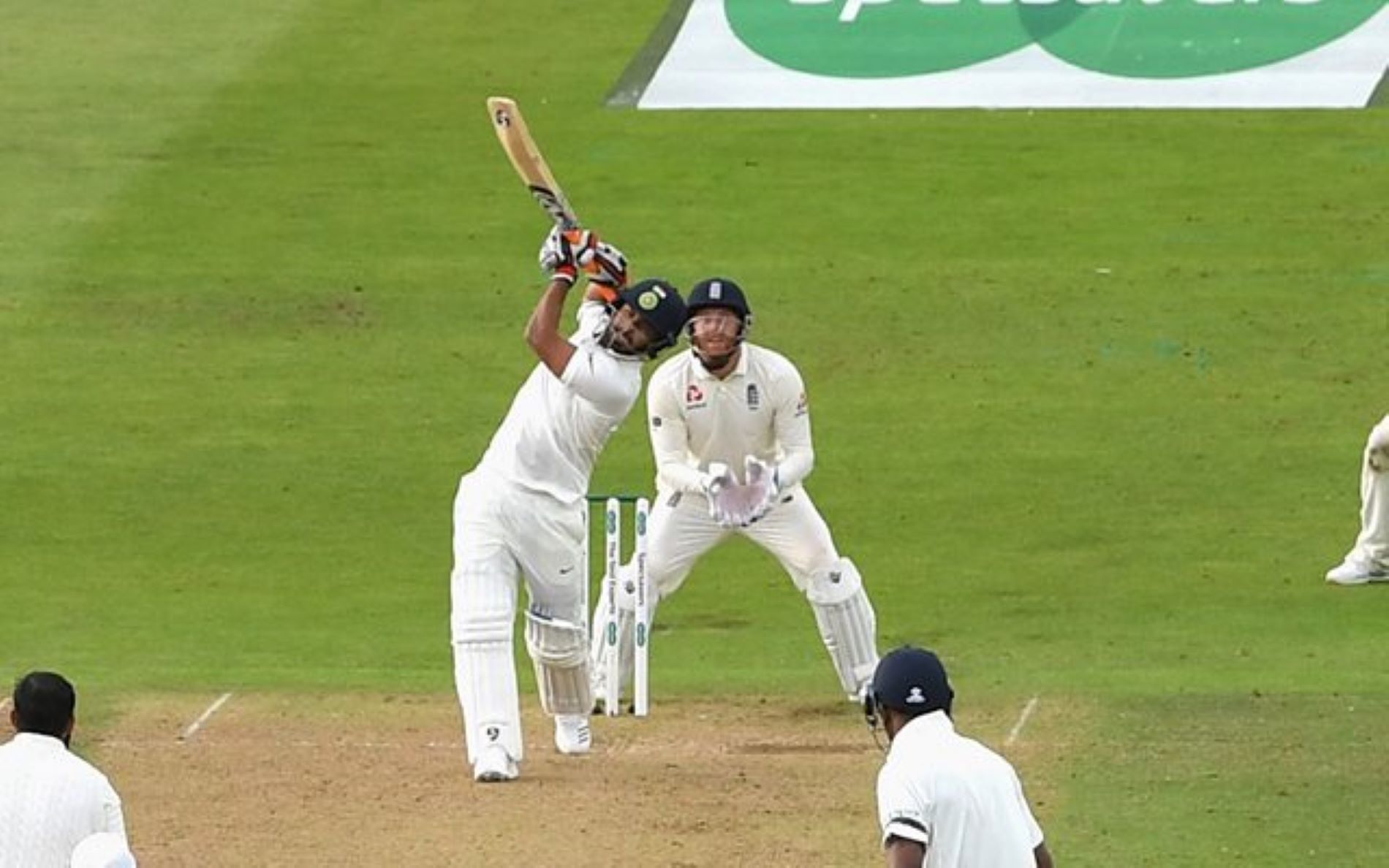 Pant smokes an Adil Rashid googly for a straight six