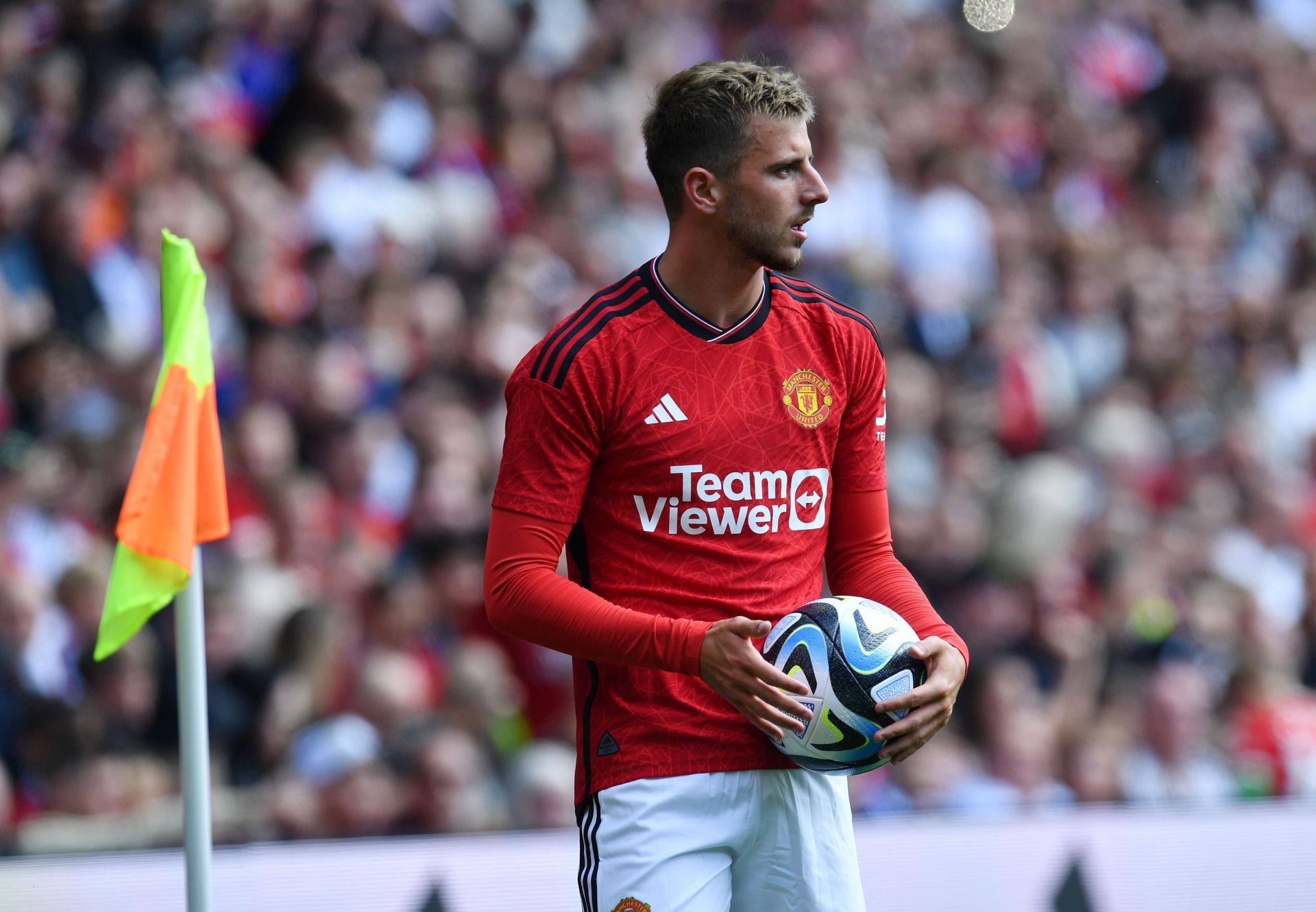 Manchester United v Olympique Lyonnais - Pre-Season Friendly