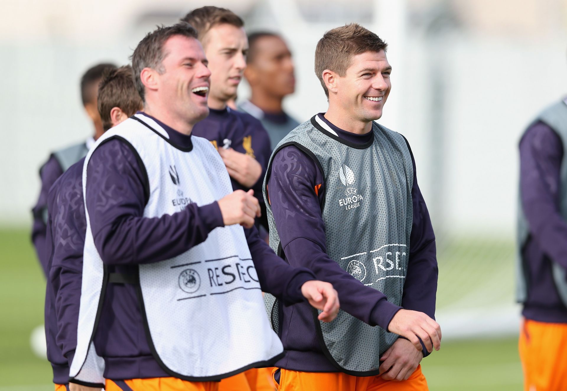 Steven Gerrard and Jamie Carragher (via Getty Images)