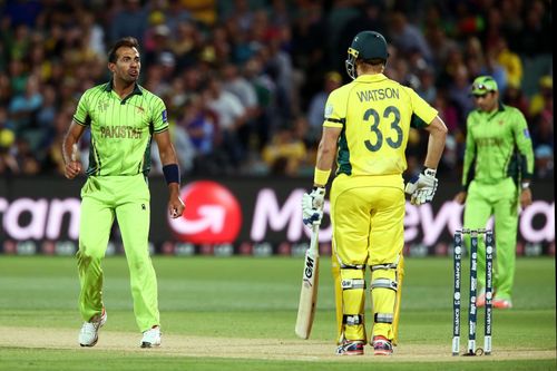 Wahab Riaz bowled a fiery spell to Shane Watson.