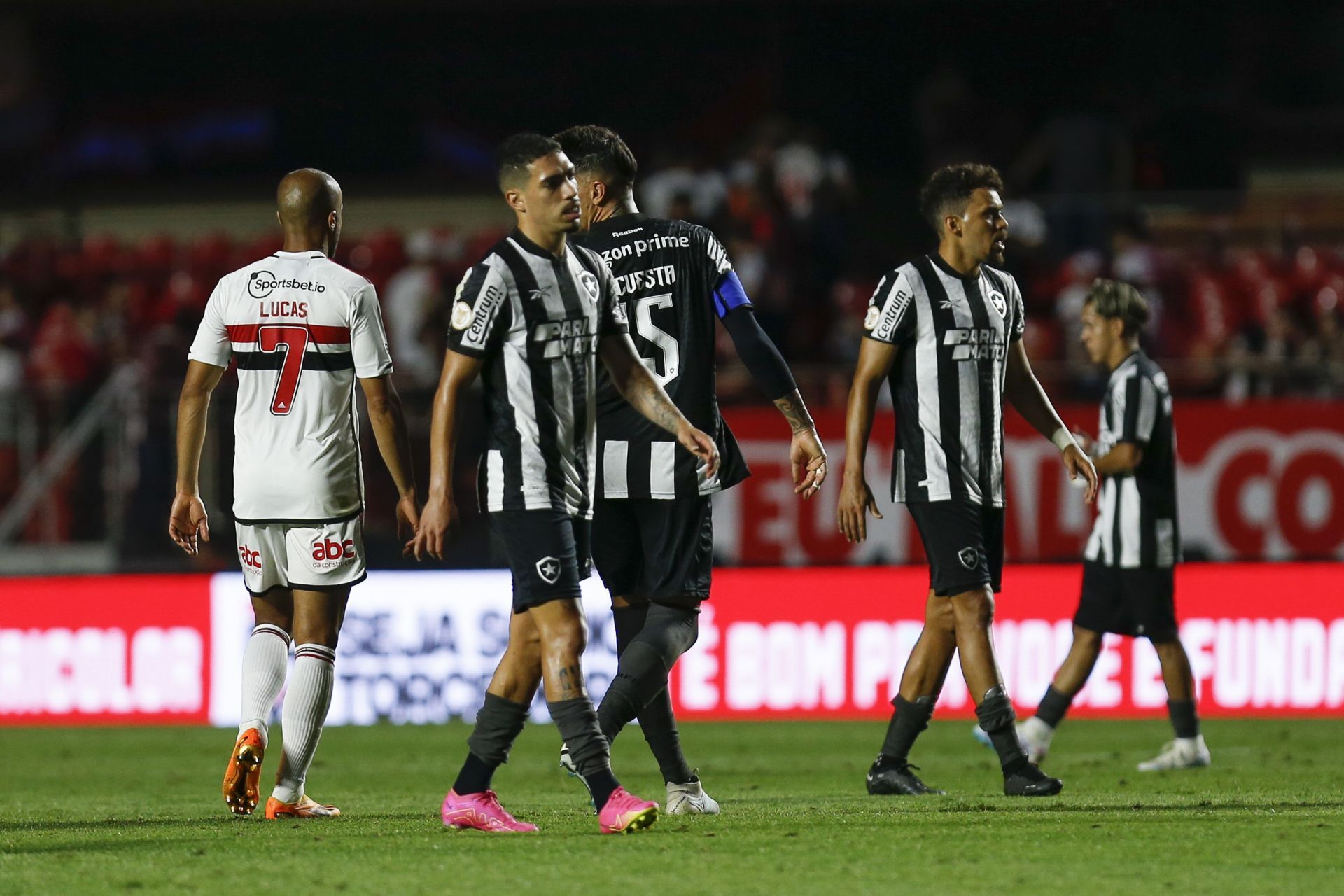 Sao Paulo v Botafogo - Brasileirao 2023