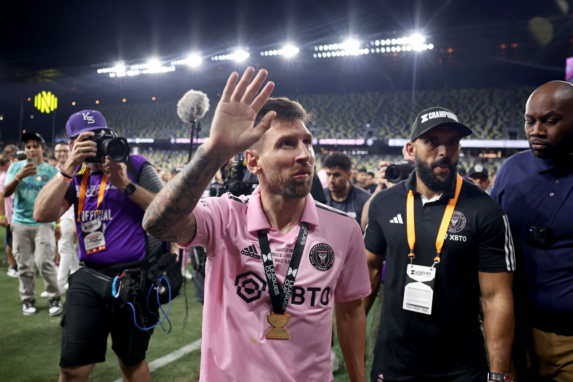 Lionel Messi (via Getty Images)