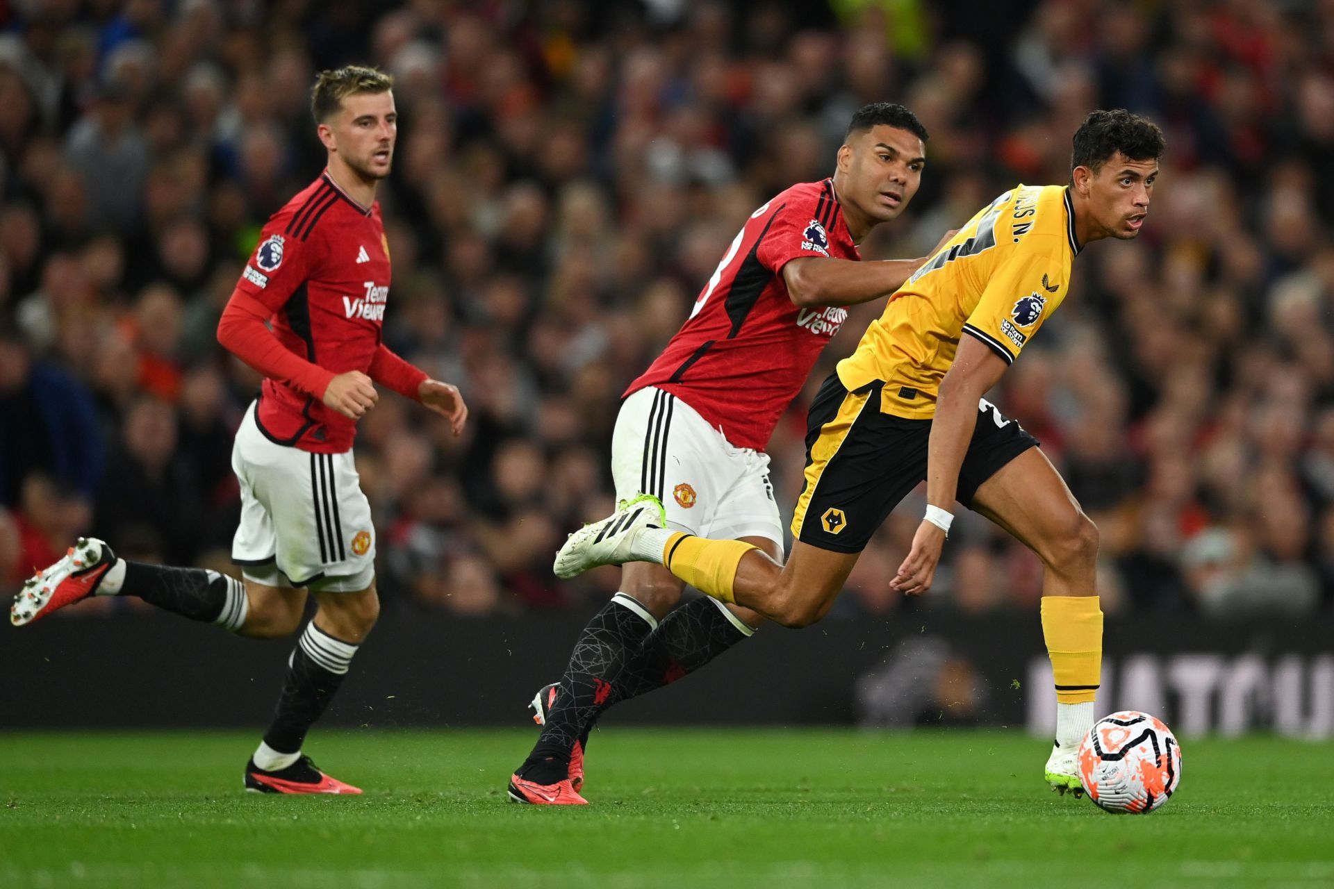 Manchester United v Wolverhampton Wanderers - Premier League