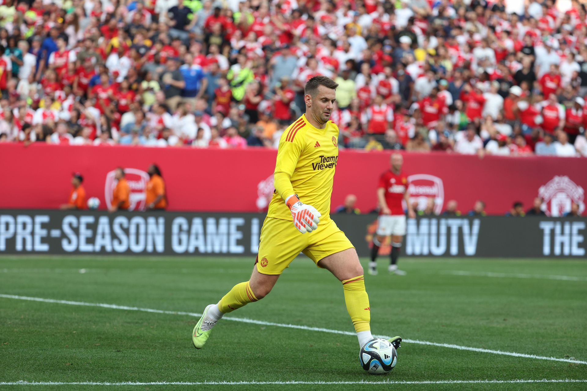 Tom Heaton captained the Red Devils.