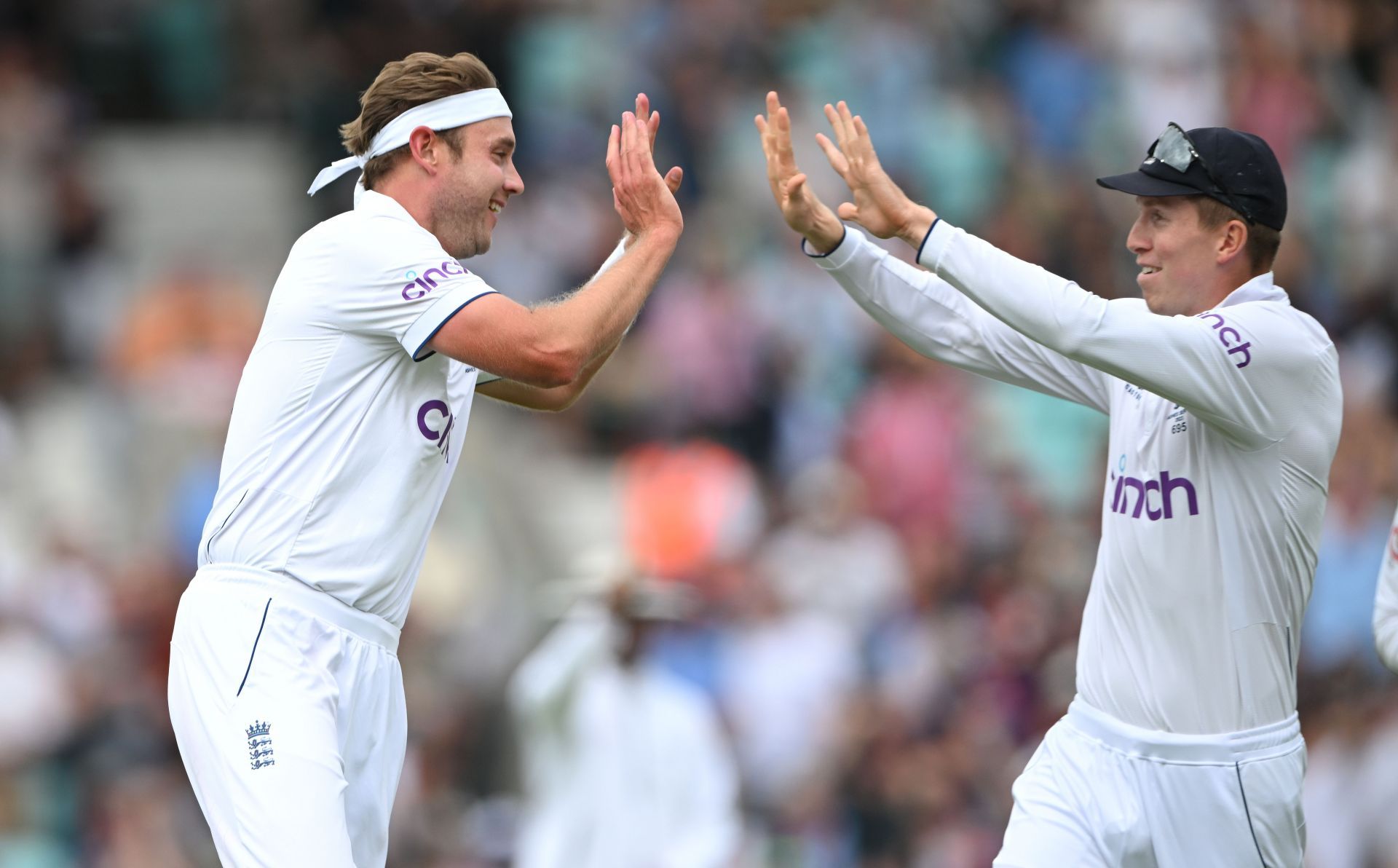 England v Australia - LV= Insurance Ashes 5th Test Match: Day Two