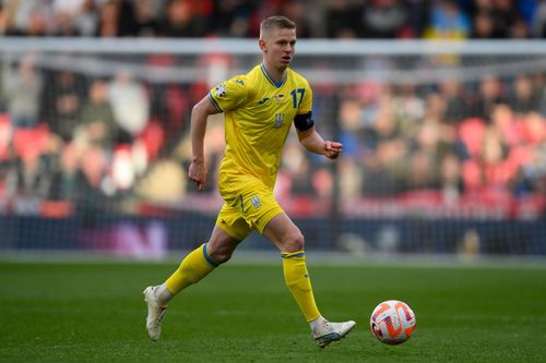 Oleksandr Zinchenko in action for Ukraine (via Getty Images)