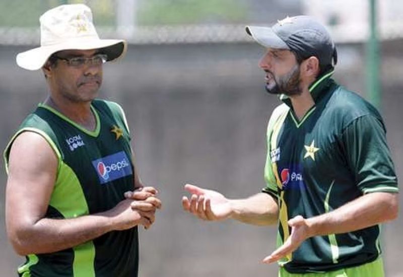 Former Pakistan captains Waqar Younis and Shahid Afridi