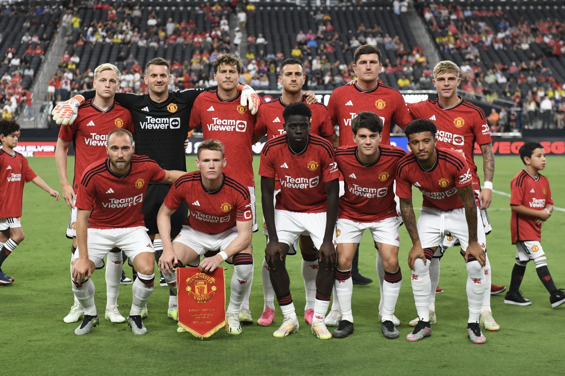 Manchester United v Borussia Dortmund - Preseason Friendly