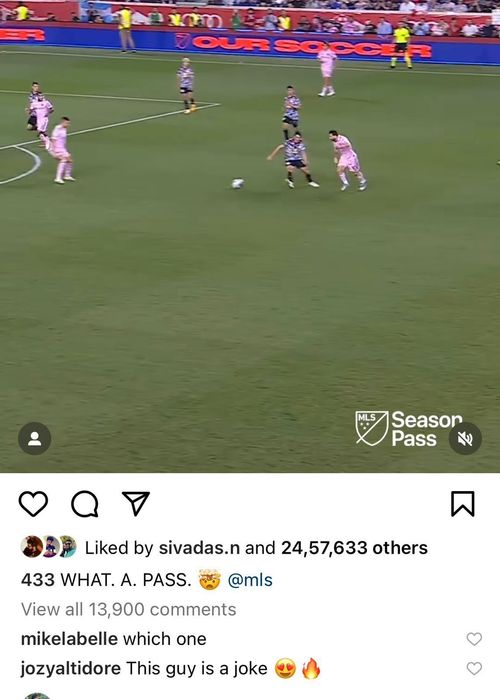 Jozy Altidore was clearly impressed by Lionel Messi's play