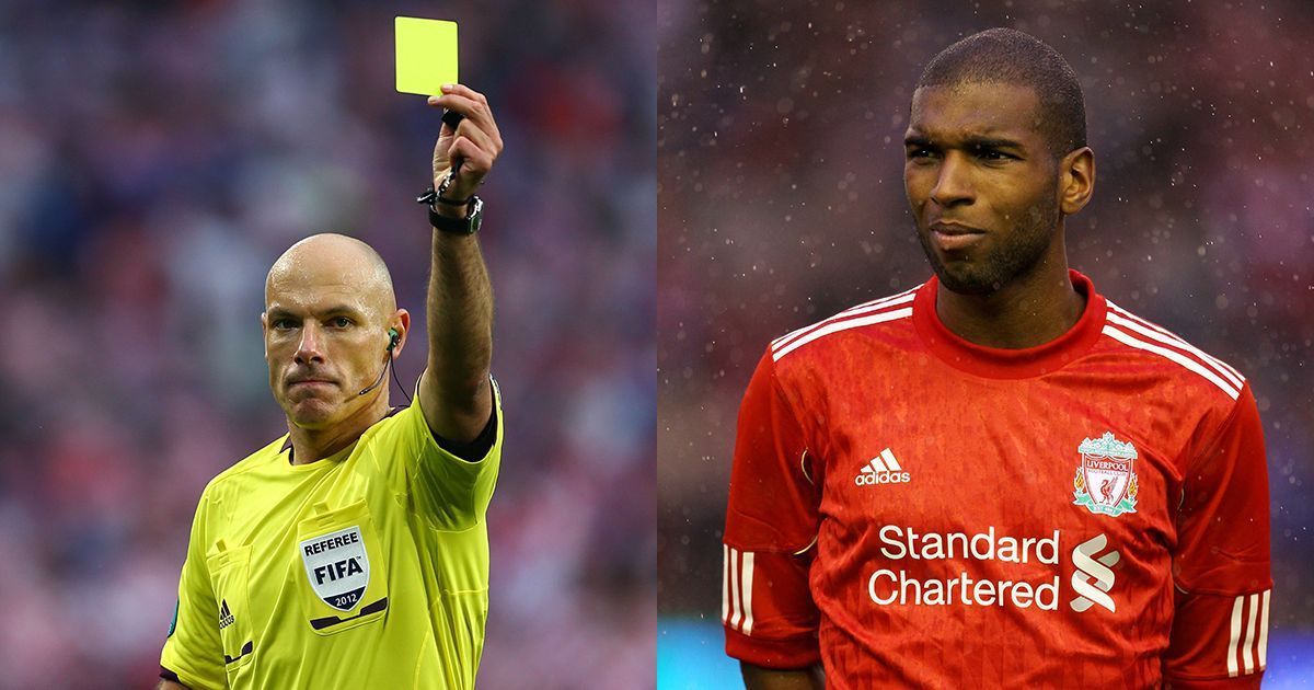Ryan Babel once uploaded an image of Howard Webb in a Manchester Unoted shirt