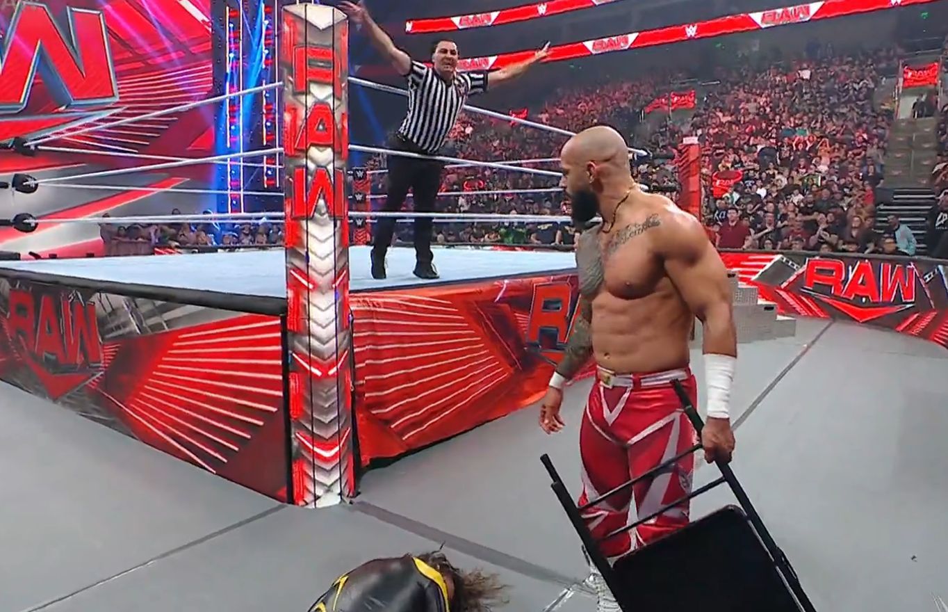 Could Ricochet factor into the outcome of the title match at WWE Fastlane?