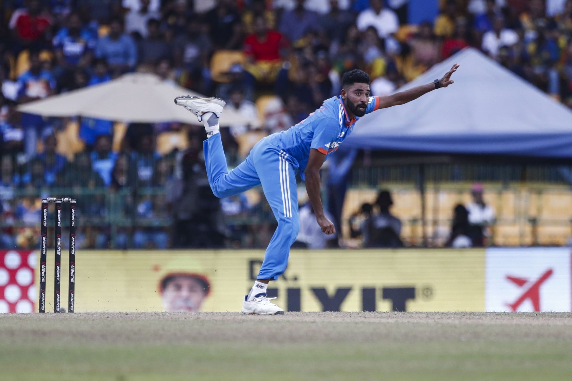 Sri Lanka were blown away by a high-quality new-ball spell from Mohammed Siraj