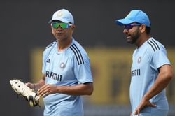 3 reasons why India should've picked a full-strength squad for the first 2 ODIs vs Australia