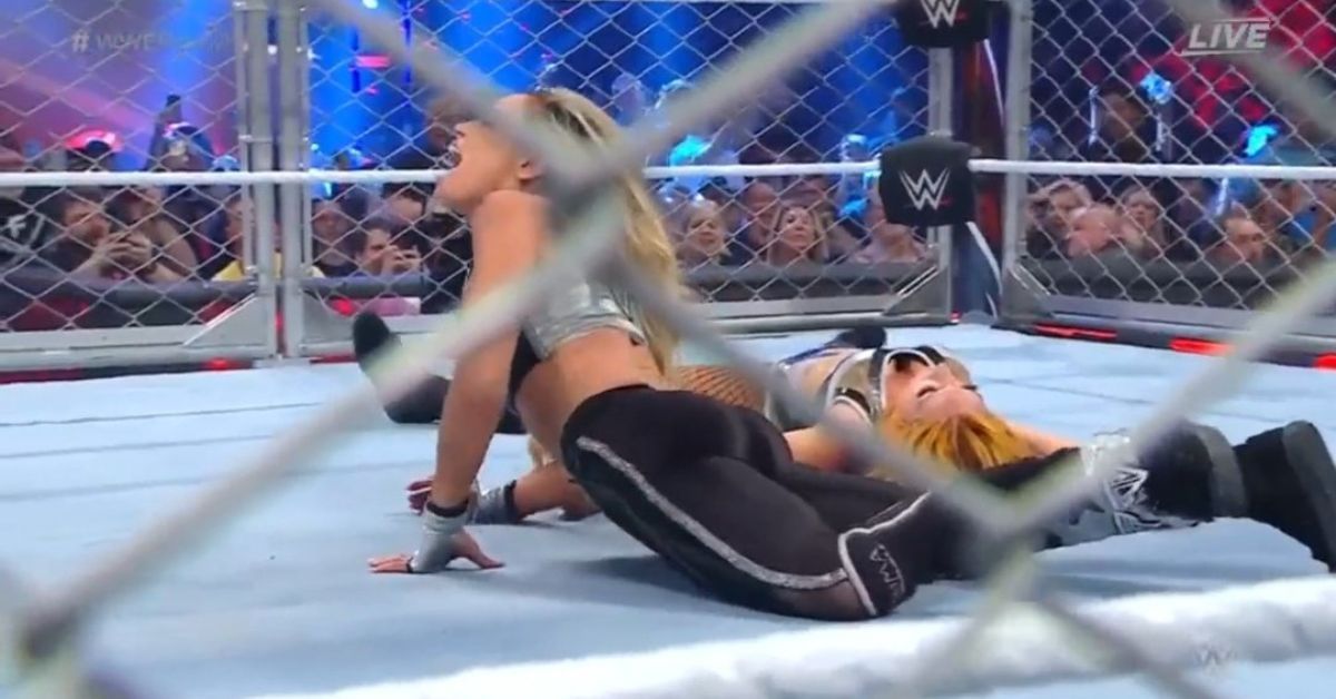 Trish vs Becky