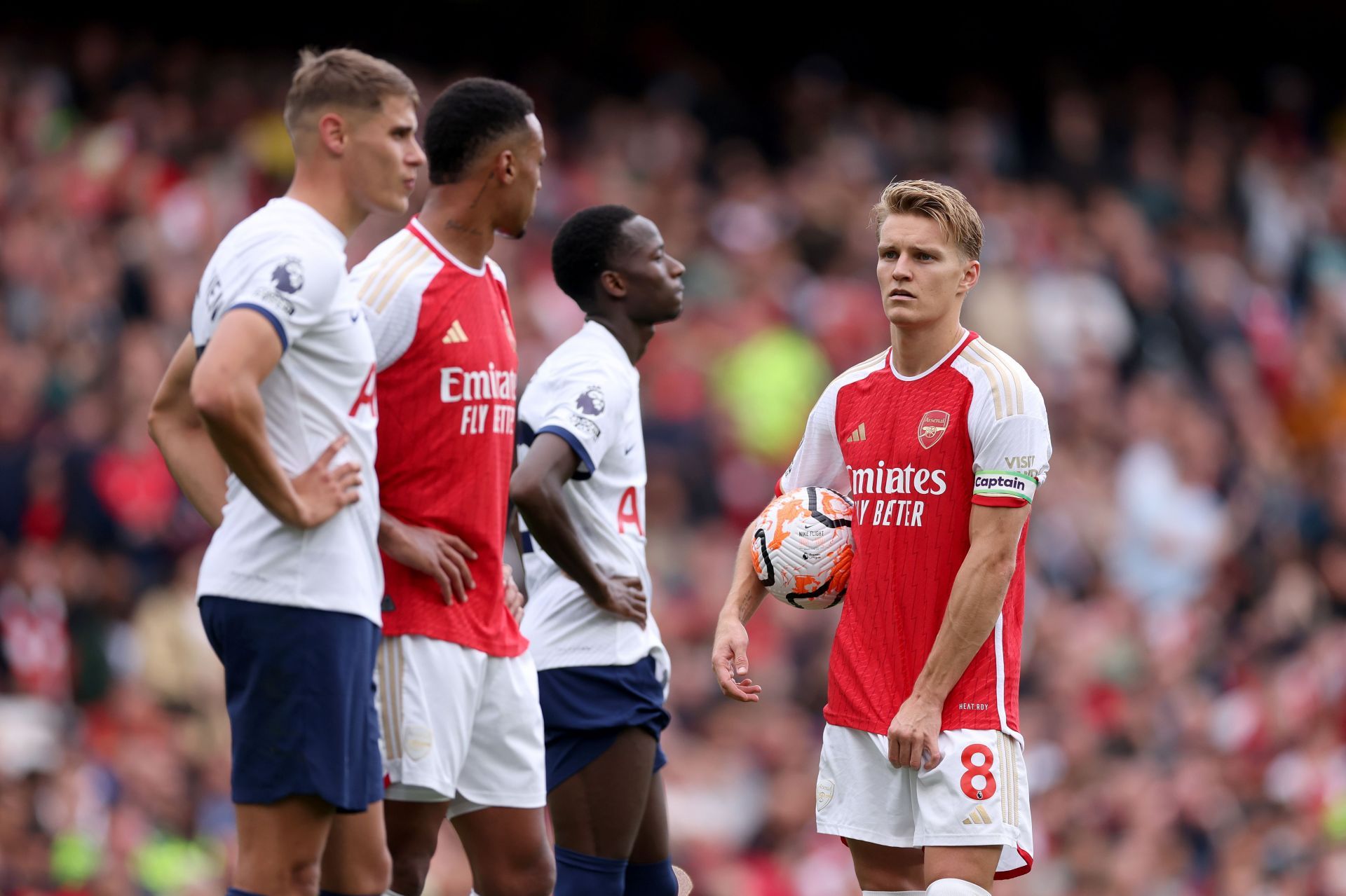 Arsenal struggled to impress in the north London derby.