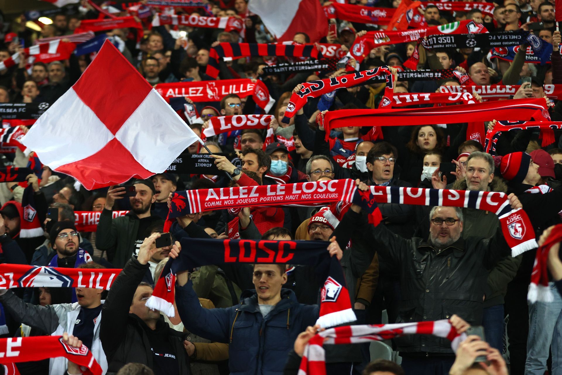 Lille OSC v Chelsea FC: Round Of Sixteen Leg Two - UEFA Champions League