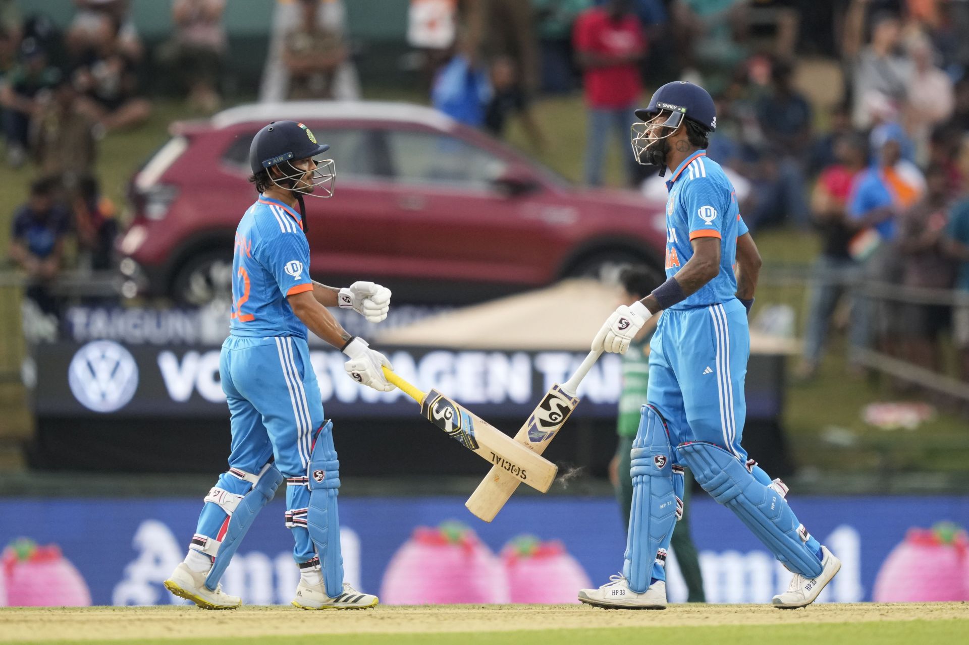 Ishan Kishan (left) and Hardik Pandya lifted India out of trouble. (Pic: AP Photo/Pankaj Nangia)