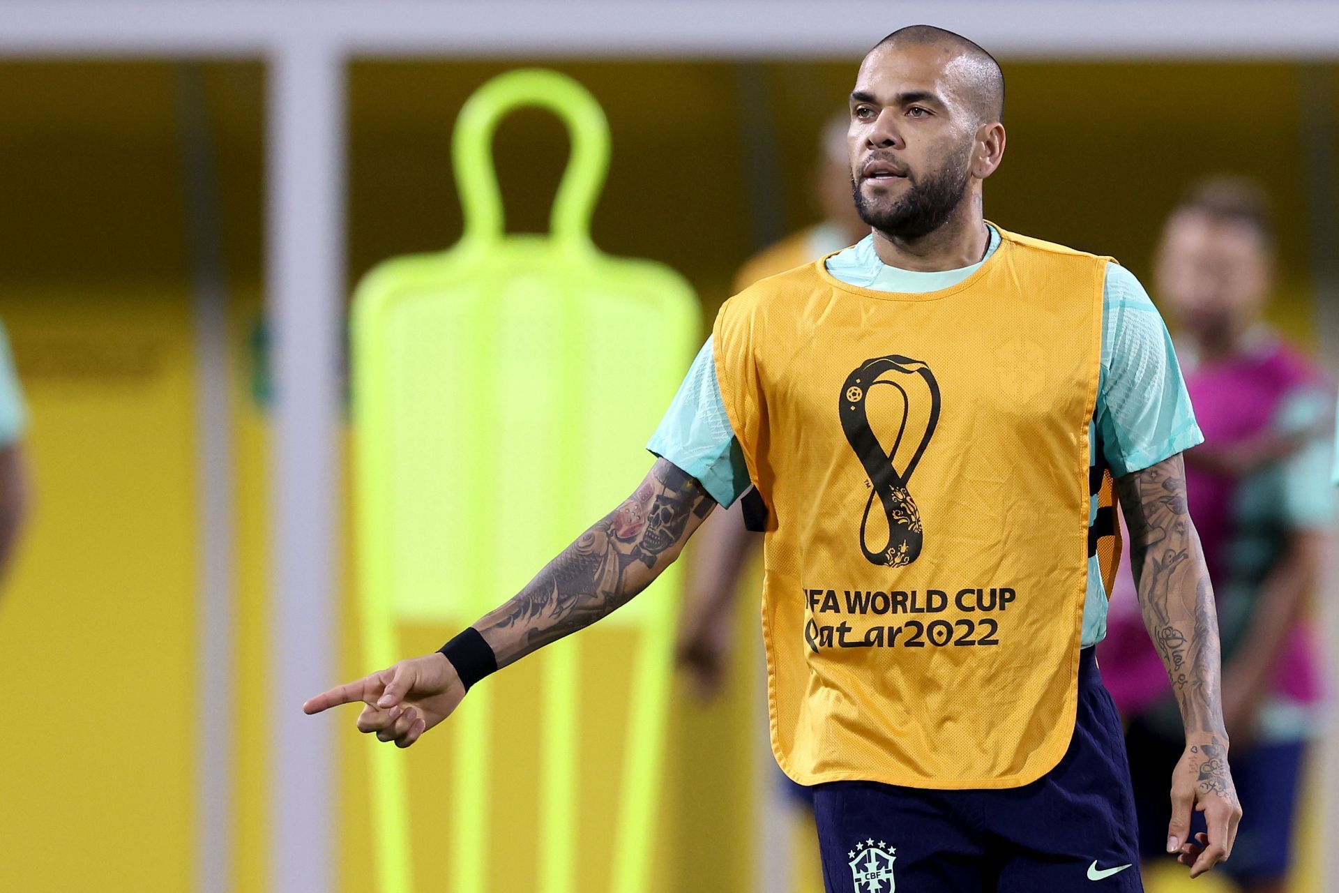 Dani Alves (via Getty Images)