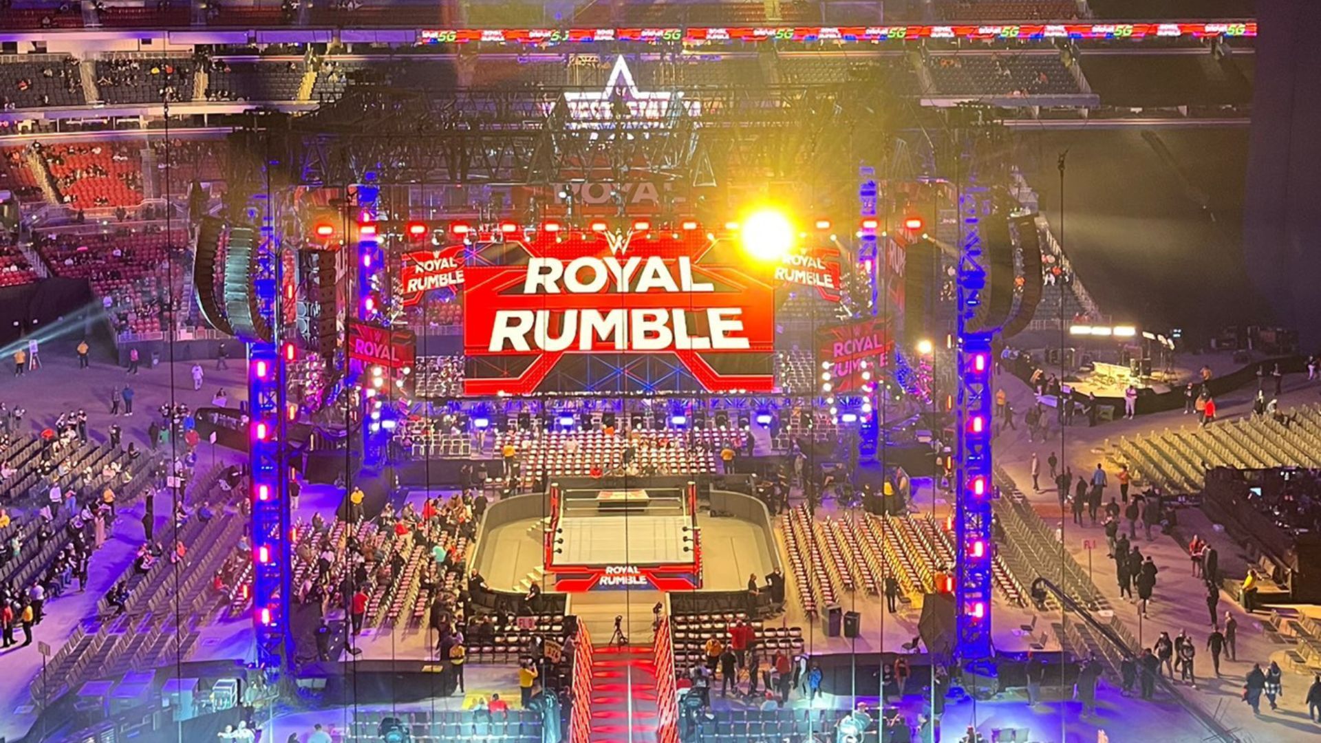 Royal Rumble arena. Image Credits: Twitter