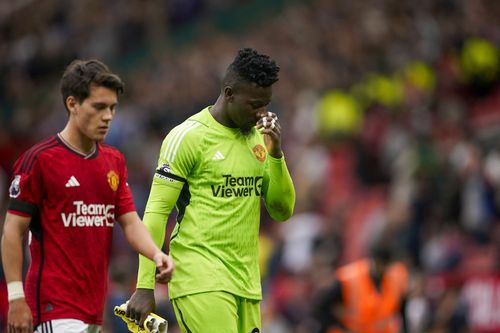 The goalkeeper has endured a tough start at Old Trafford