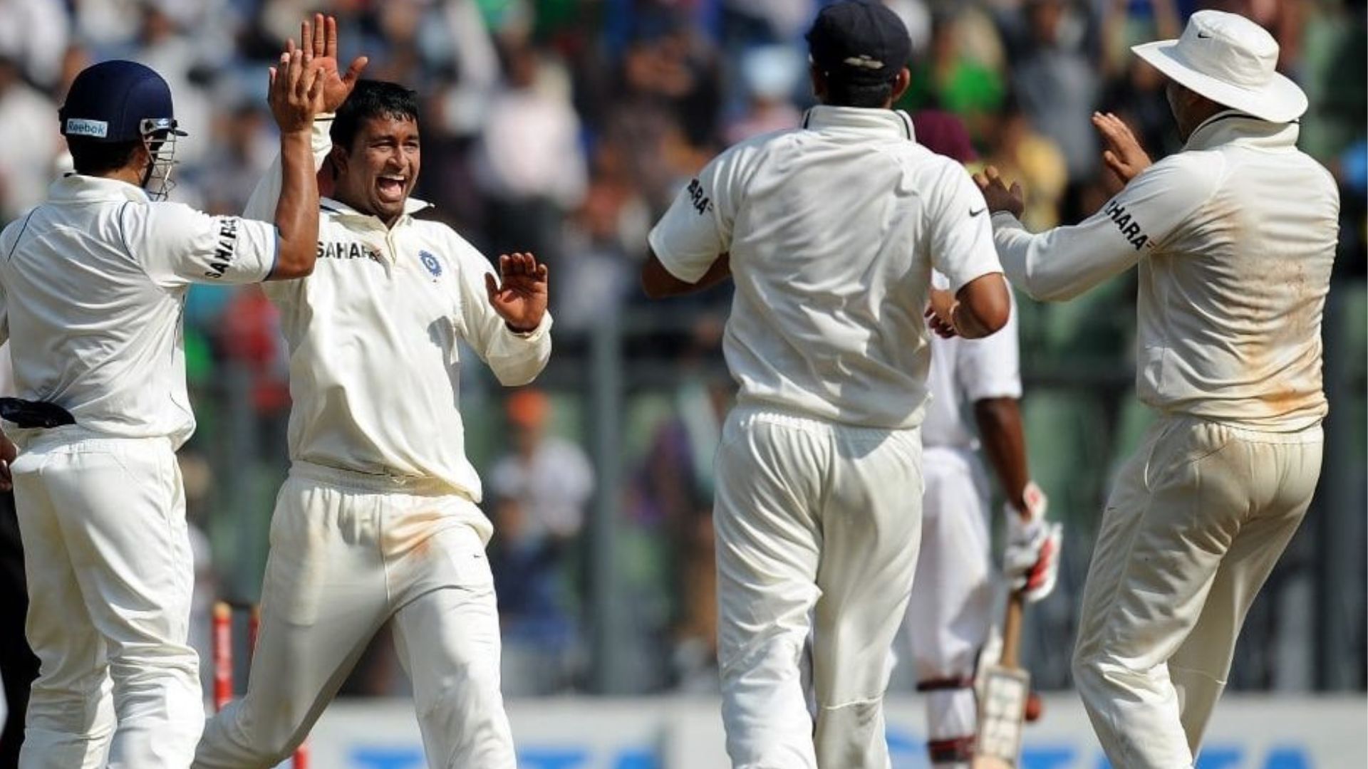 EPragyan Ojha celebrates a wicket during his brilliant spell in Delhi.