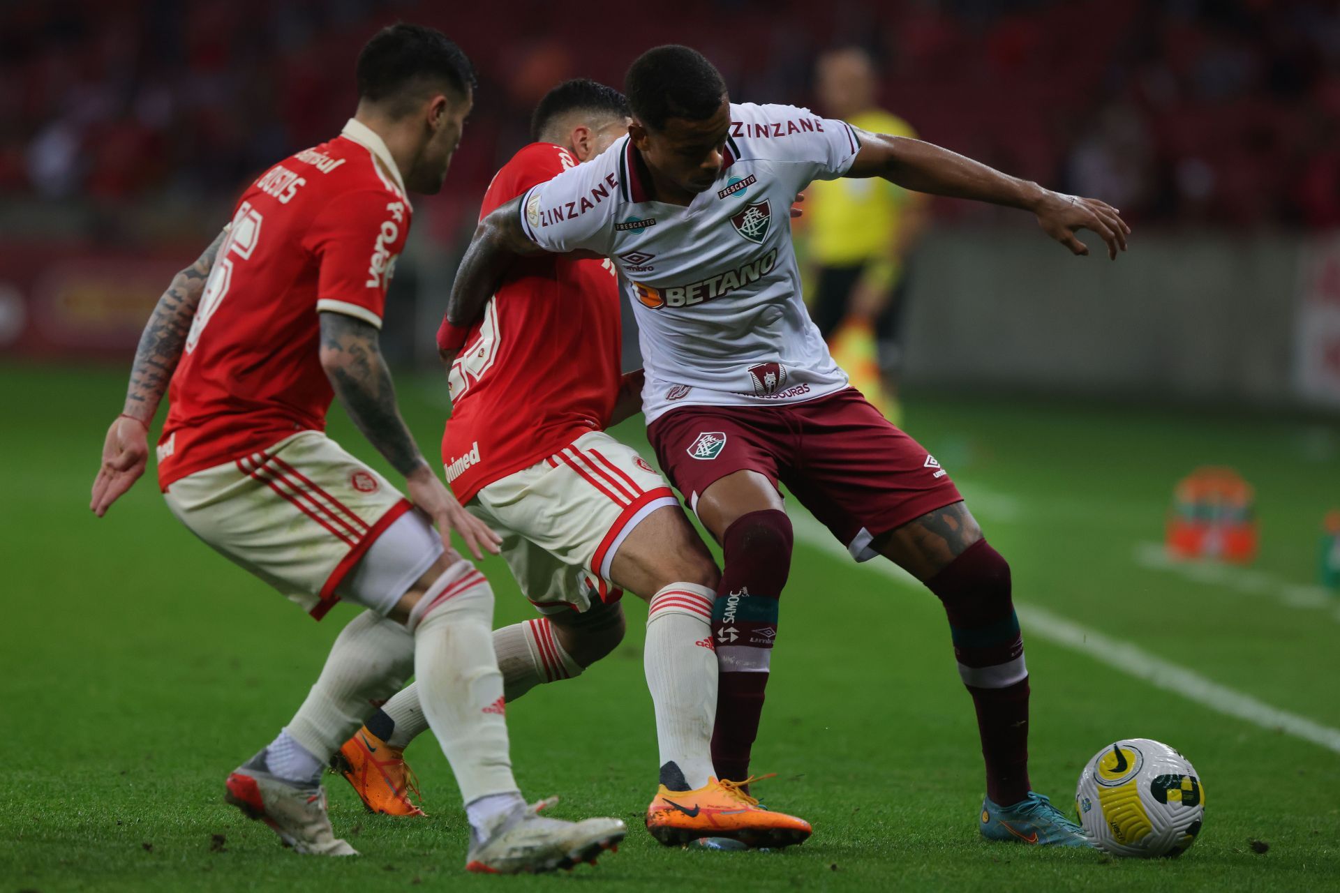 Internacional v Fluminense - Brasileirao 2022