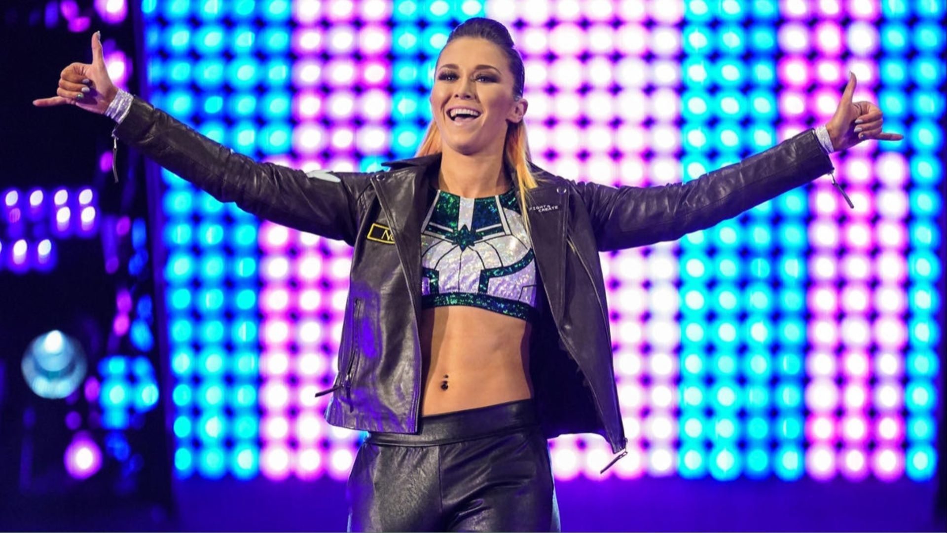 Tegan Nox returned to WWE RAW this week.