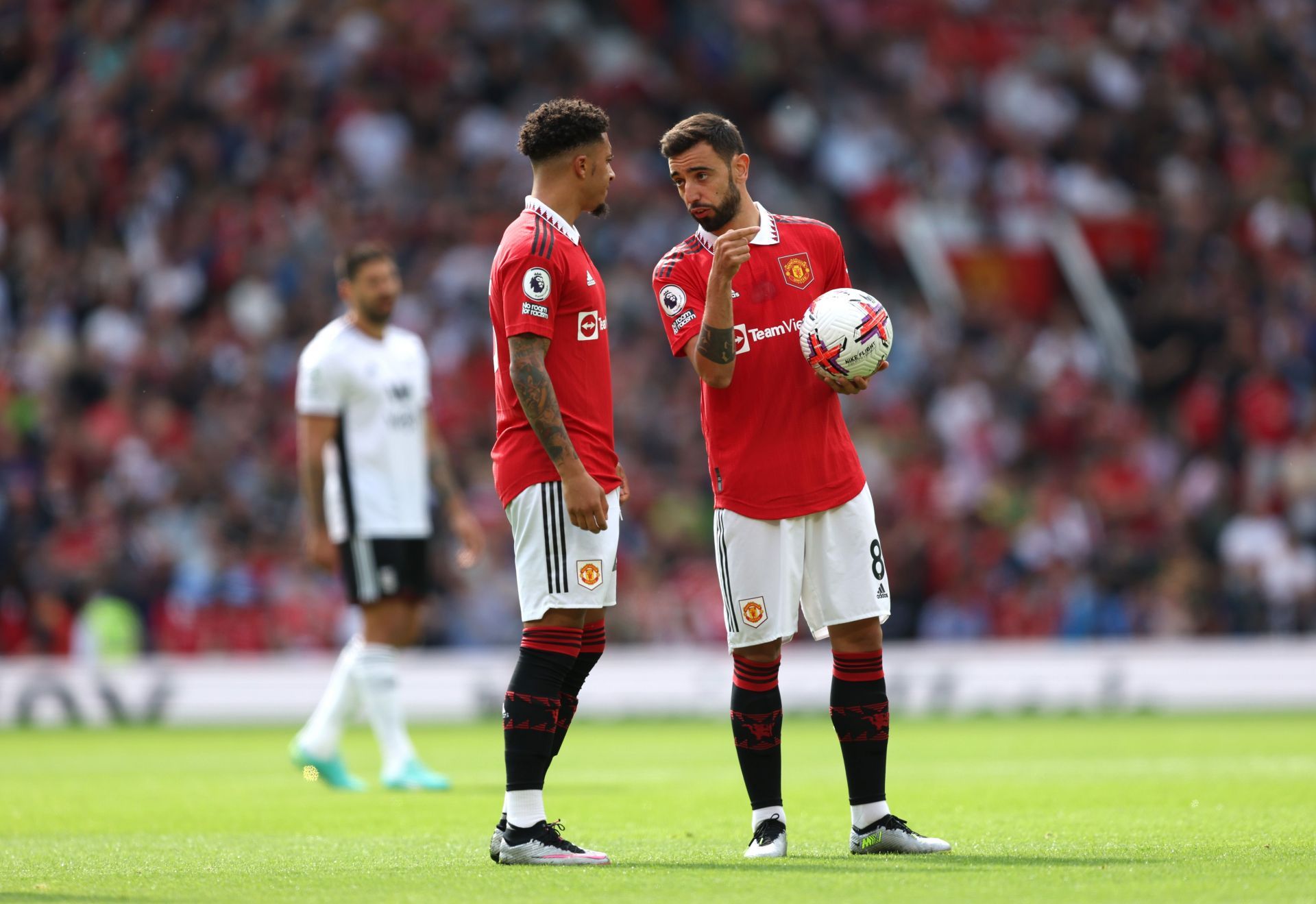 Jadon Sancho and Bruno Fernandes (via Getty Images)