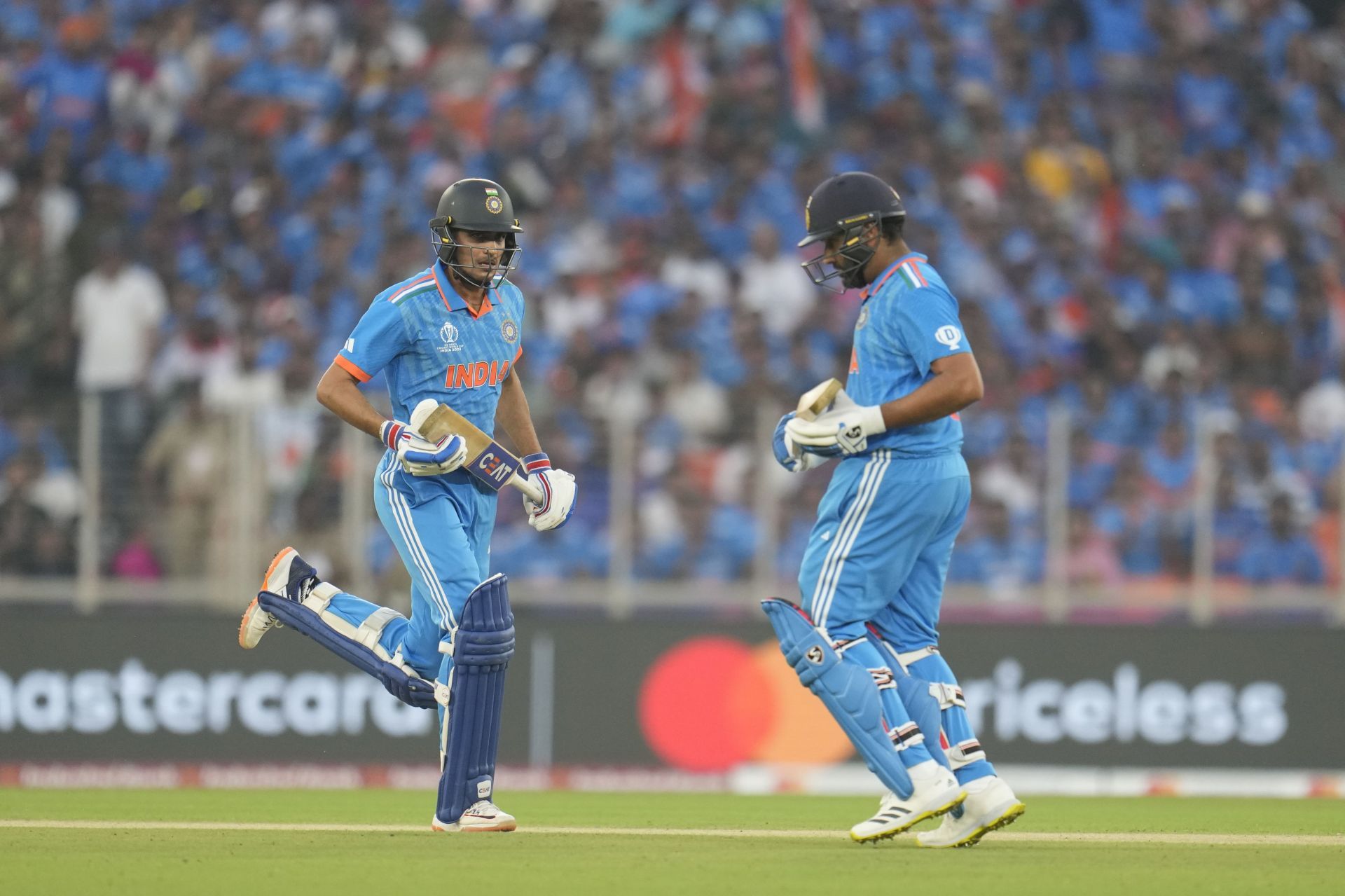 Shubman Gill and Rohit Sharma strung together an 88-run partnership. [P/C: AP]