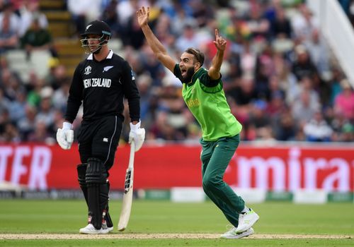 Imran Tahir in action against New Zealand at the ICC Cricket World Cup 2019.