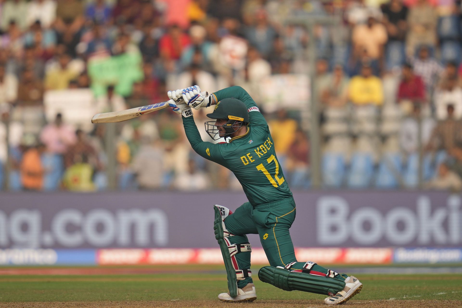 Quinton de Kock struck 15 fours and seven sixes during his innings. [P/C: AP]