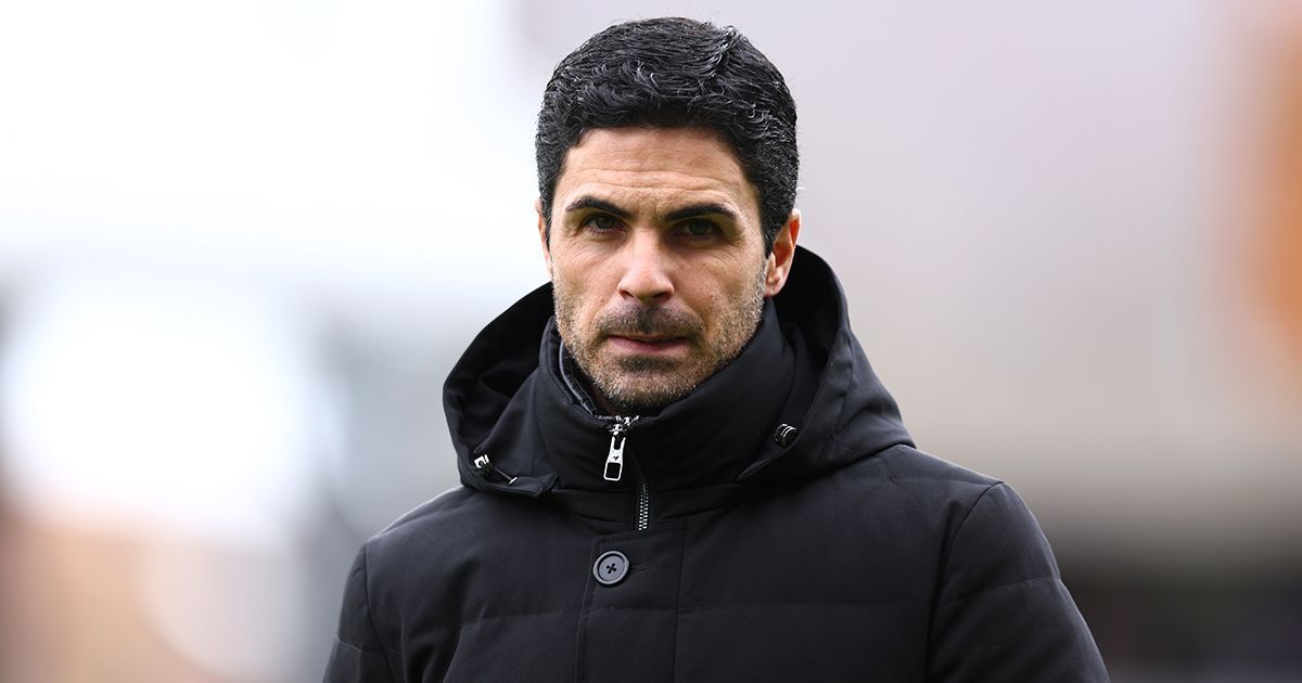 Arsenal manager Mikel Arteta looks on.