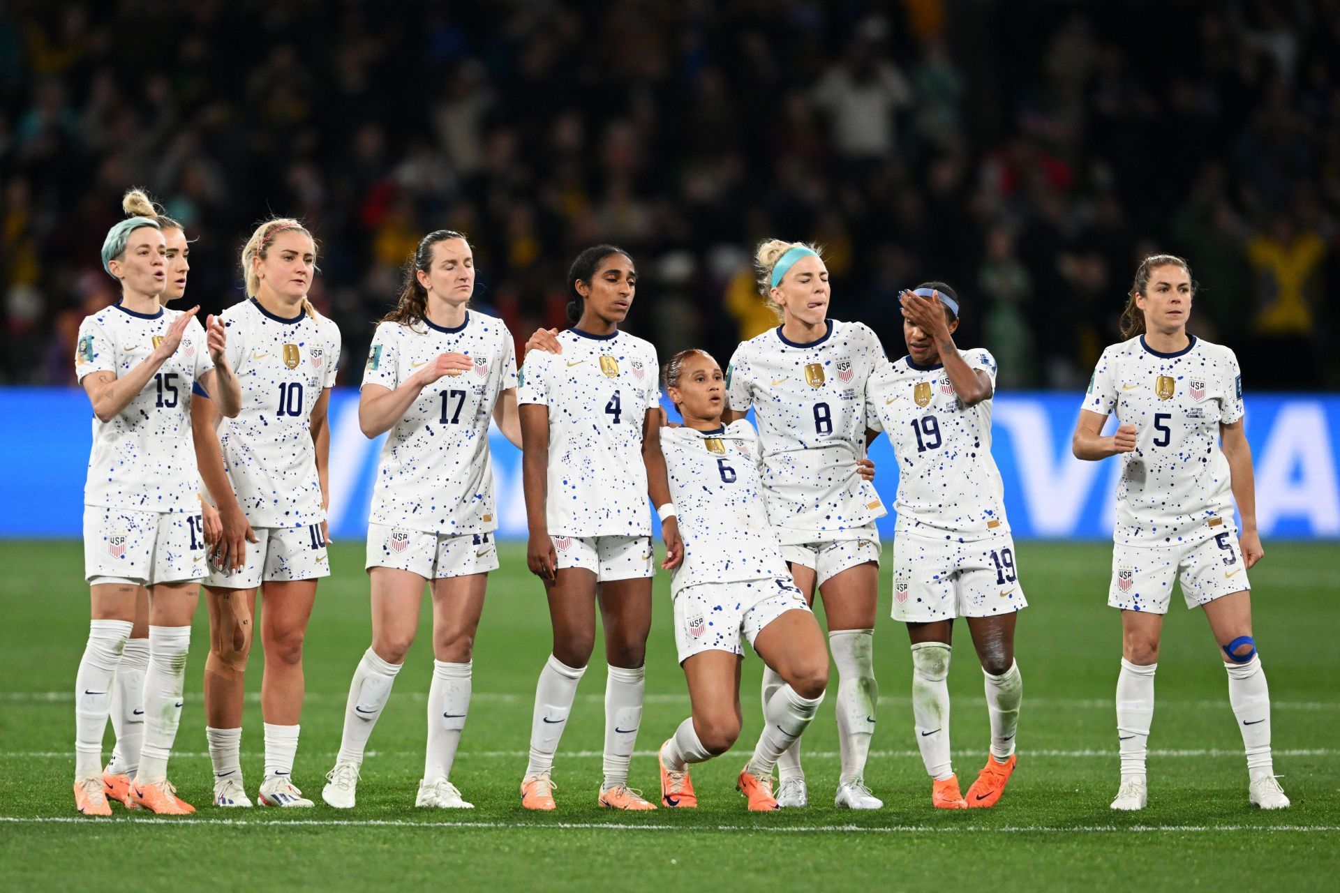 Sweden v USA: Round of 16 - FIFA Women