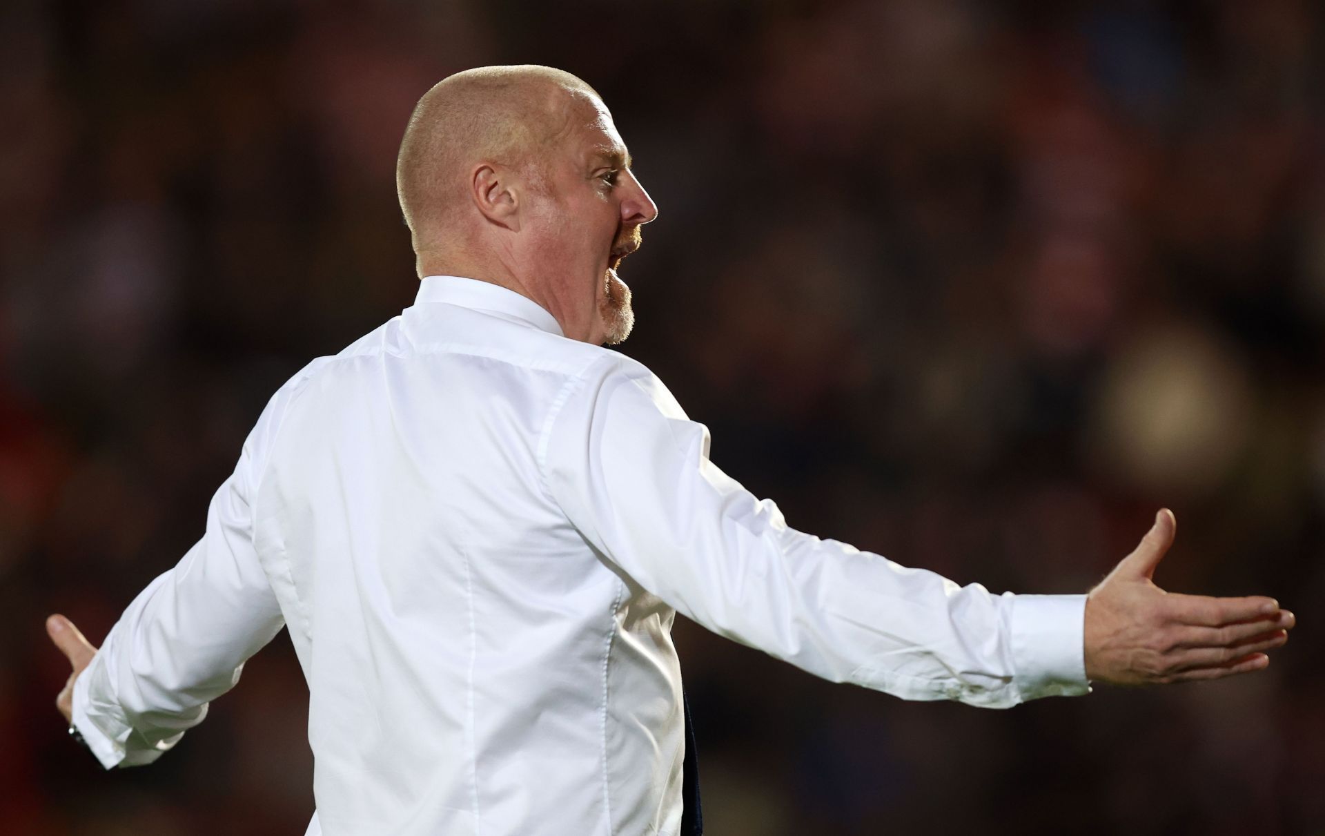 Sean Dyche was furious with referee Craig Pawson.