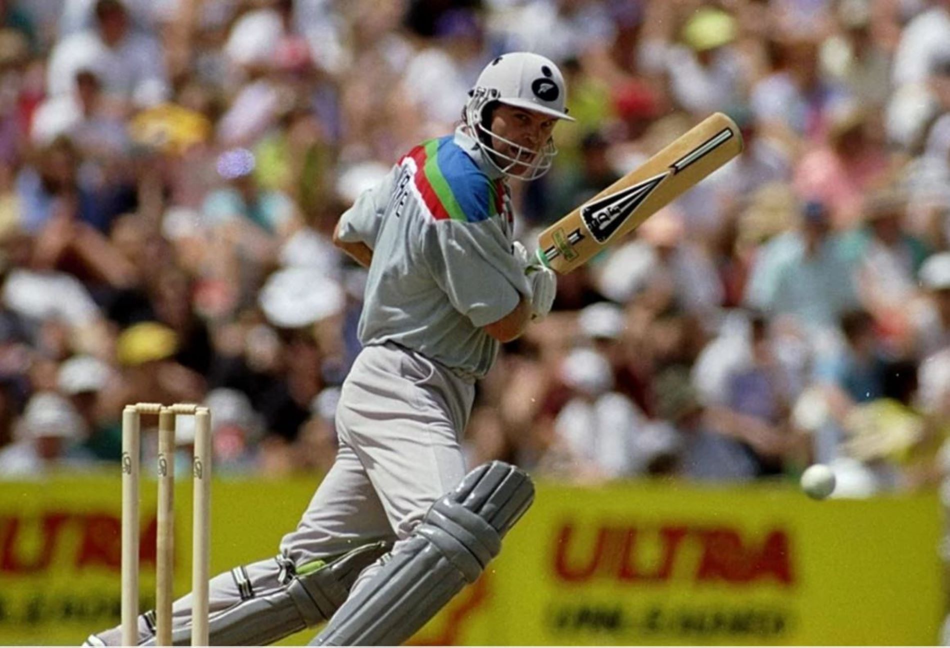 Crowe led from the front at home in the 1992 World Cup opener.