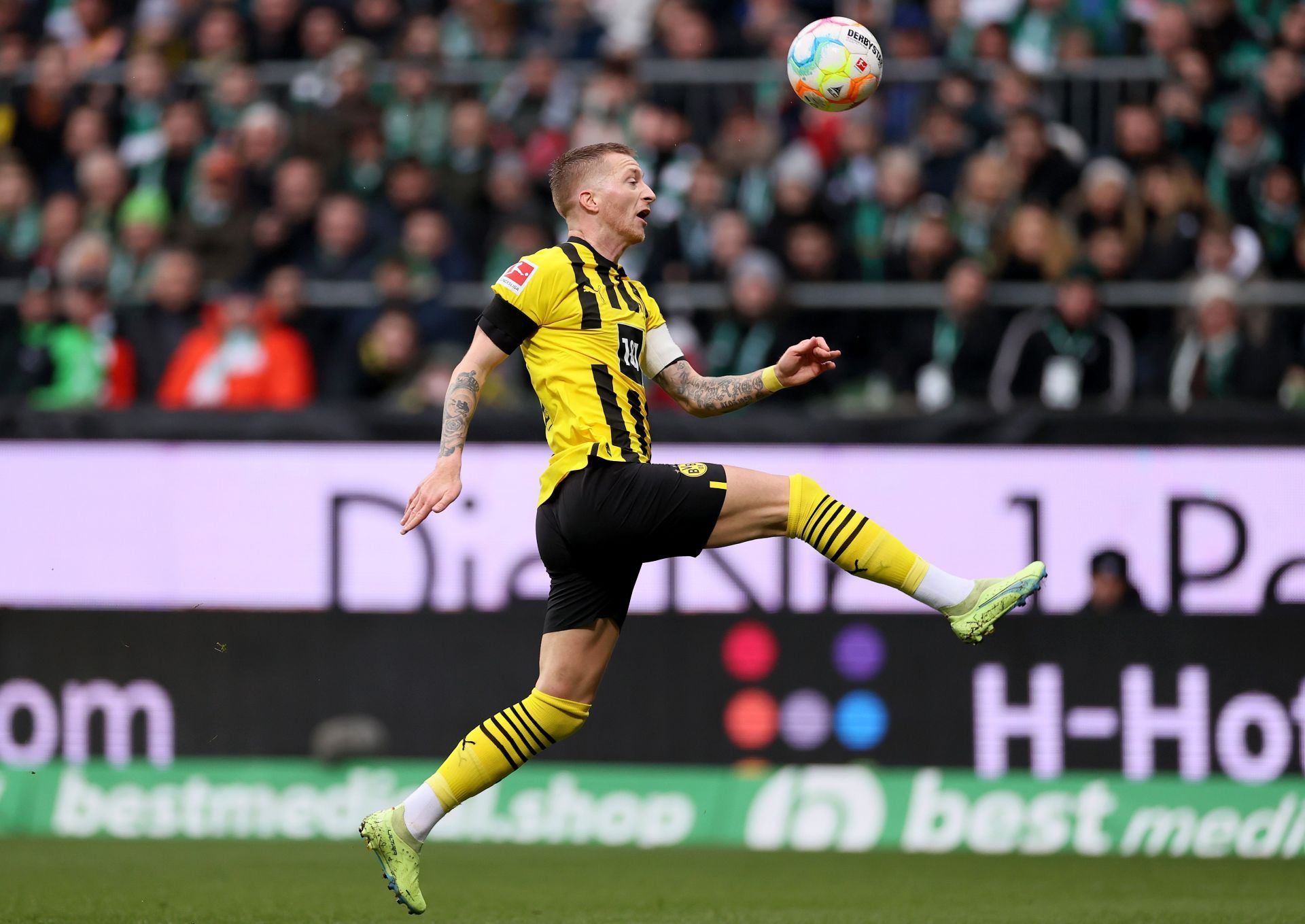 SV Werder Bremen v Borussia Dortmund - Bundesliga