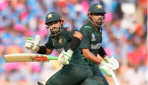 Pakistan's dynamic duo added 82 for the third wicket.