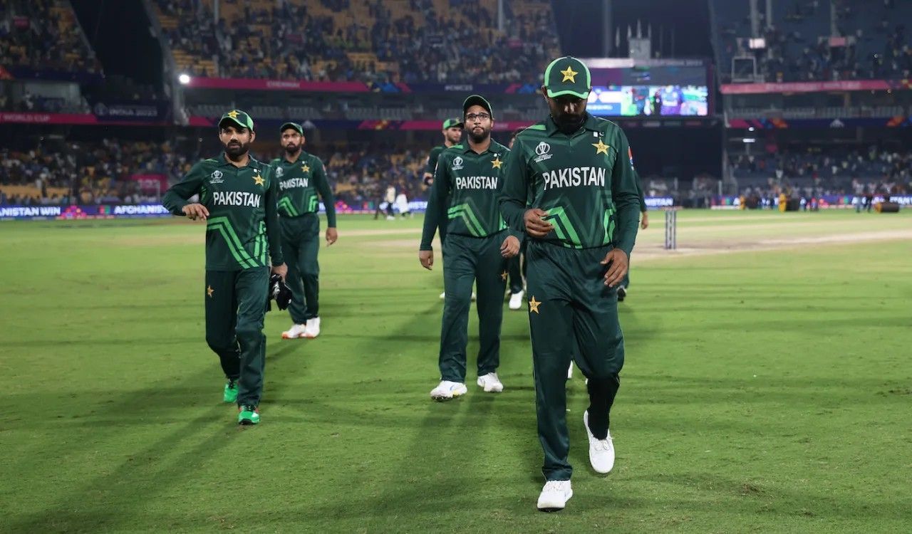 Pakistan players after defeat to Afghanistan [Getty Images]