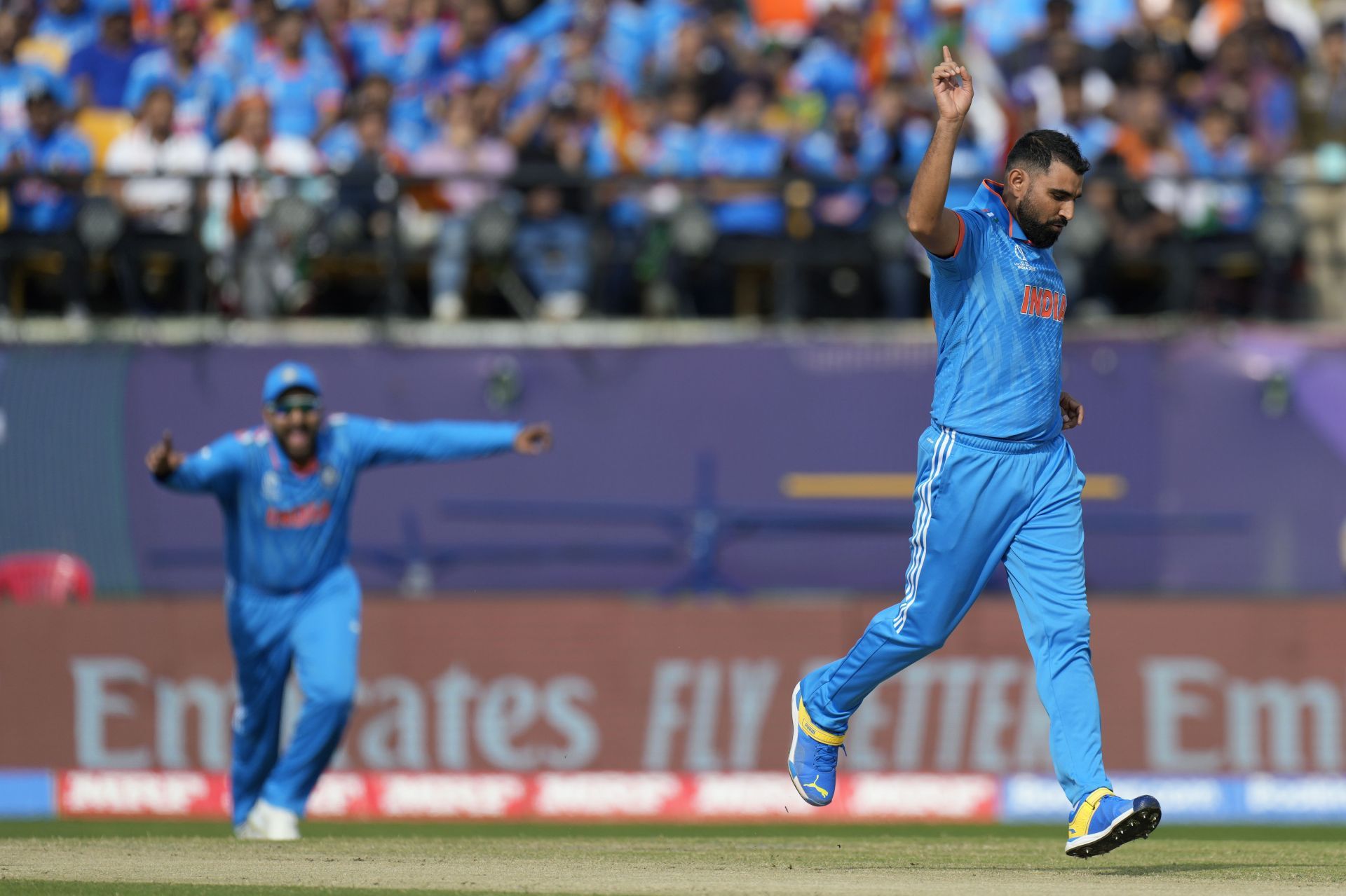 Mohammed Shami was awarded the Player of the Match for his penetrative spell. [P/C: AP]