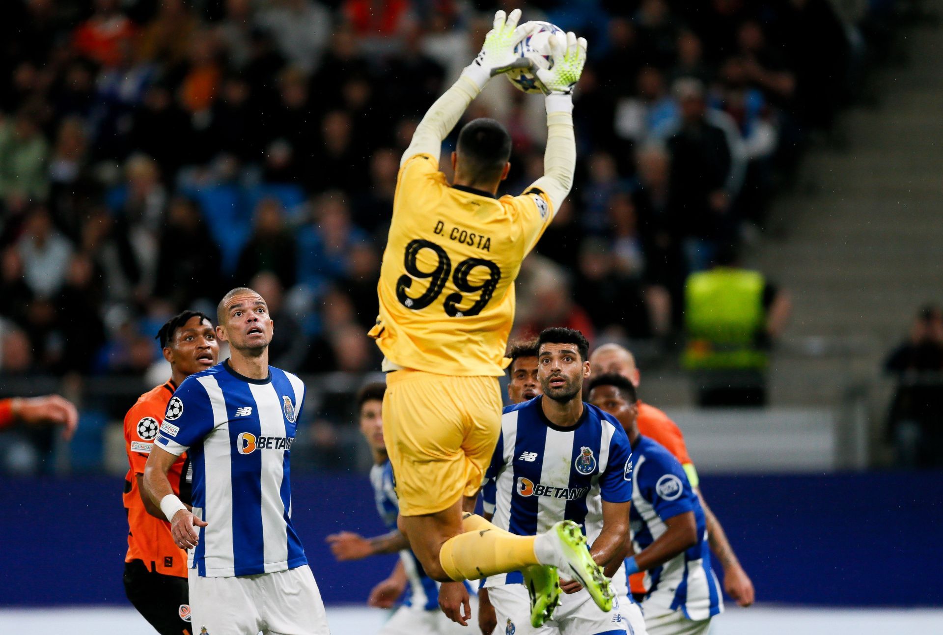 FC Shakhtar Donetsk v FC Porto: Group H - UEFA Champions League 2023/24