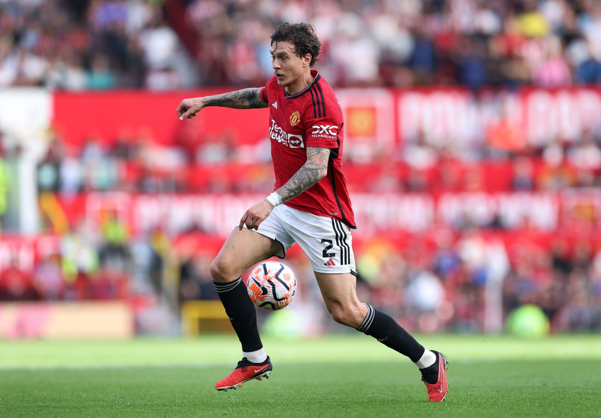 Manchester United v Brentford FC - Premier League