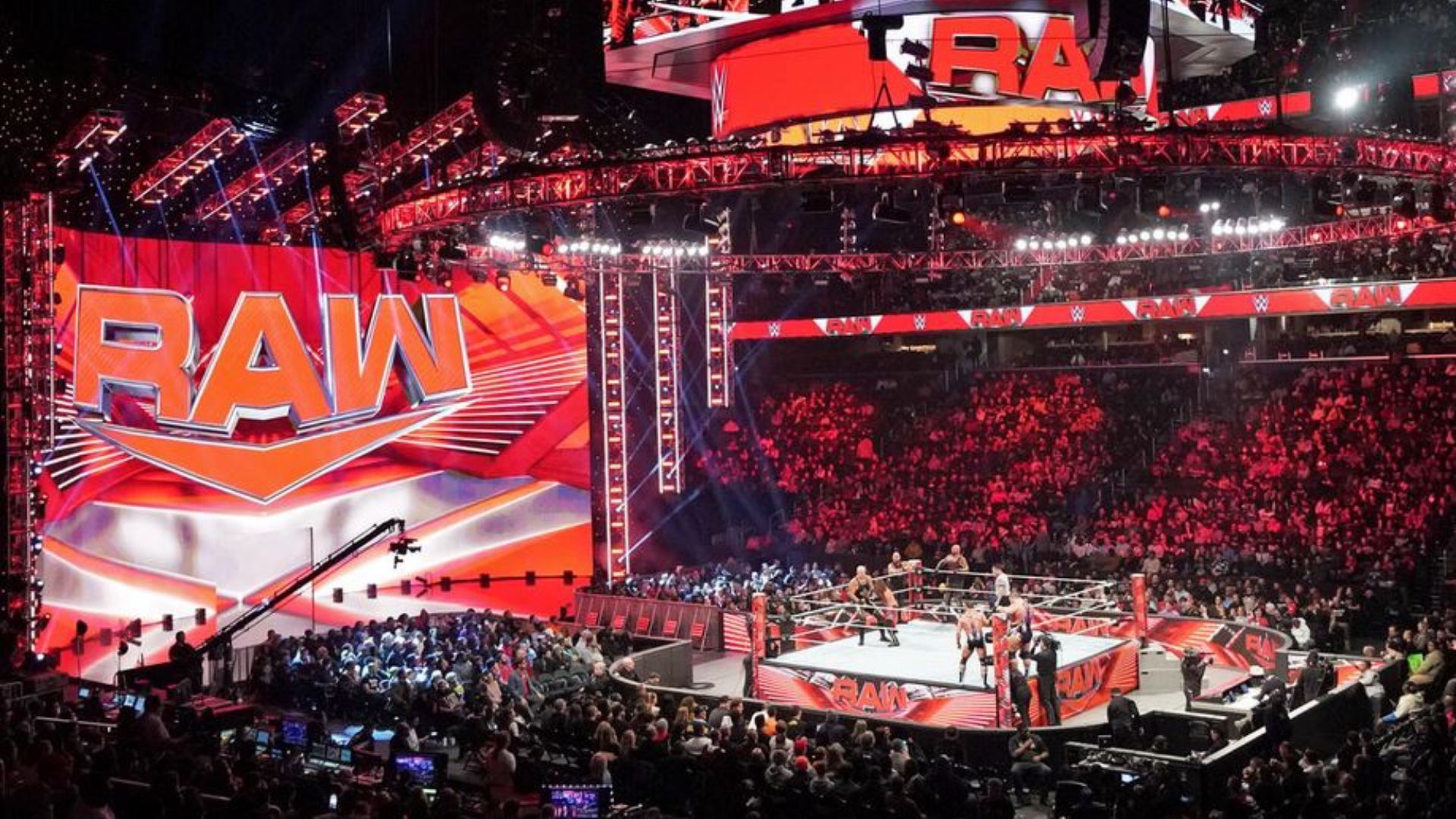 WWE RAW arena. Image Credits: Twitter