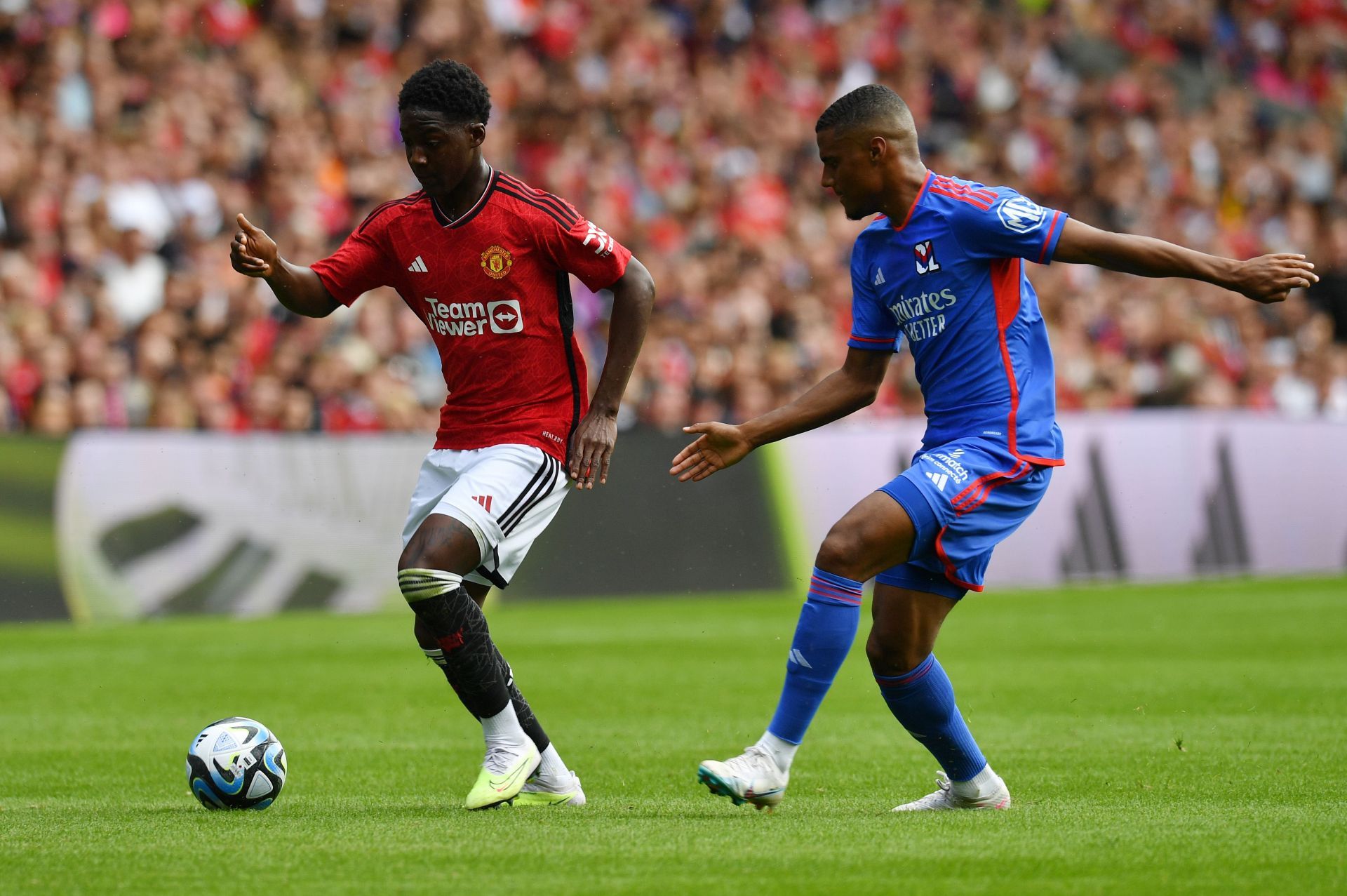 Kobbie Mainoo (left) starred in the Red Devils&#039; win.