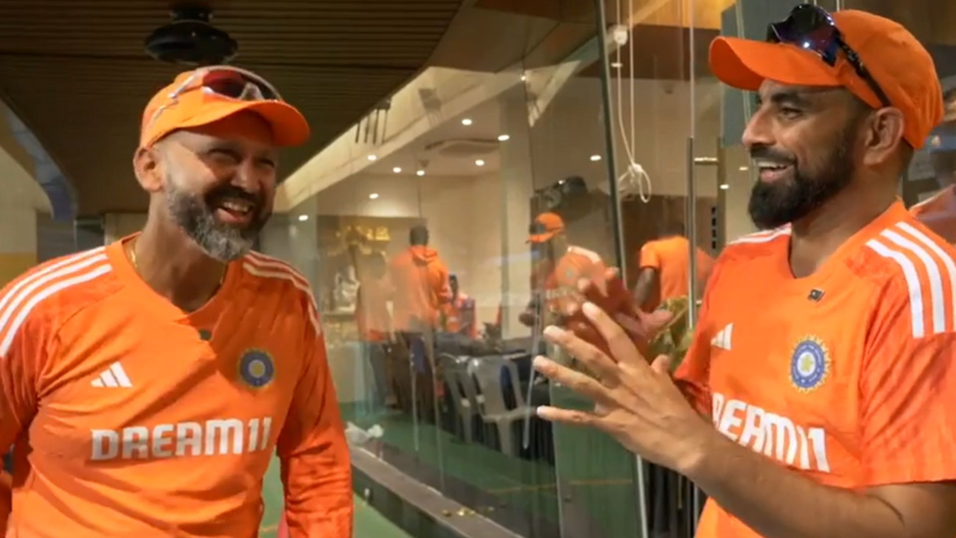 Paras Mhambrey (L) and Mohammed Shami having a light chat (P.C.:BCCI)