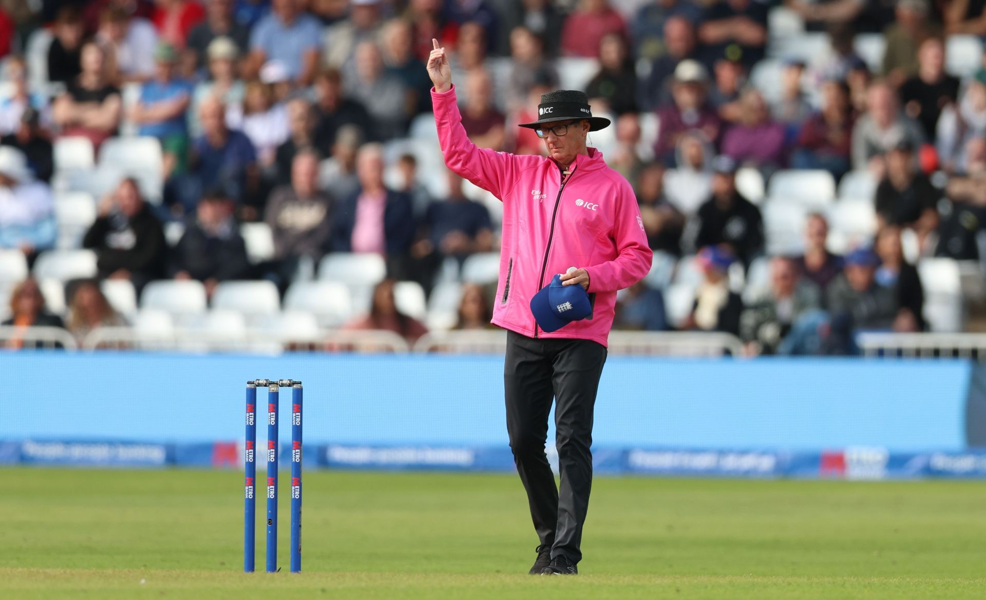 England v Ireland - 2nd Metro Bank ODI