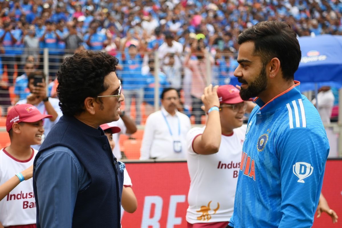 Sachin Tendulkar (L) &amp; Virat Kohli (P.C.:X)