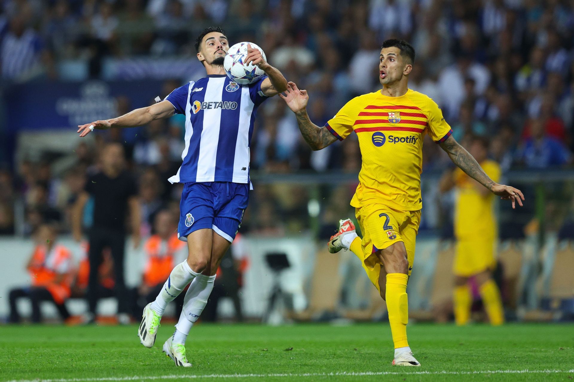 FC Porto v FC Barcelona: Group H - UEFA Champions League 2023/24